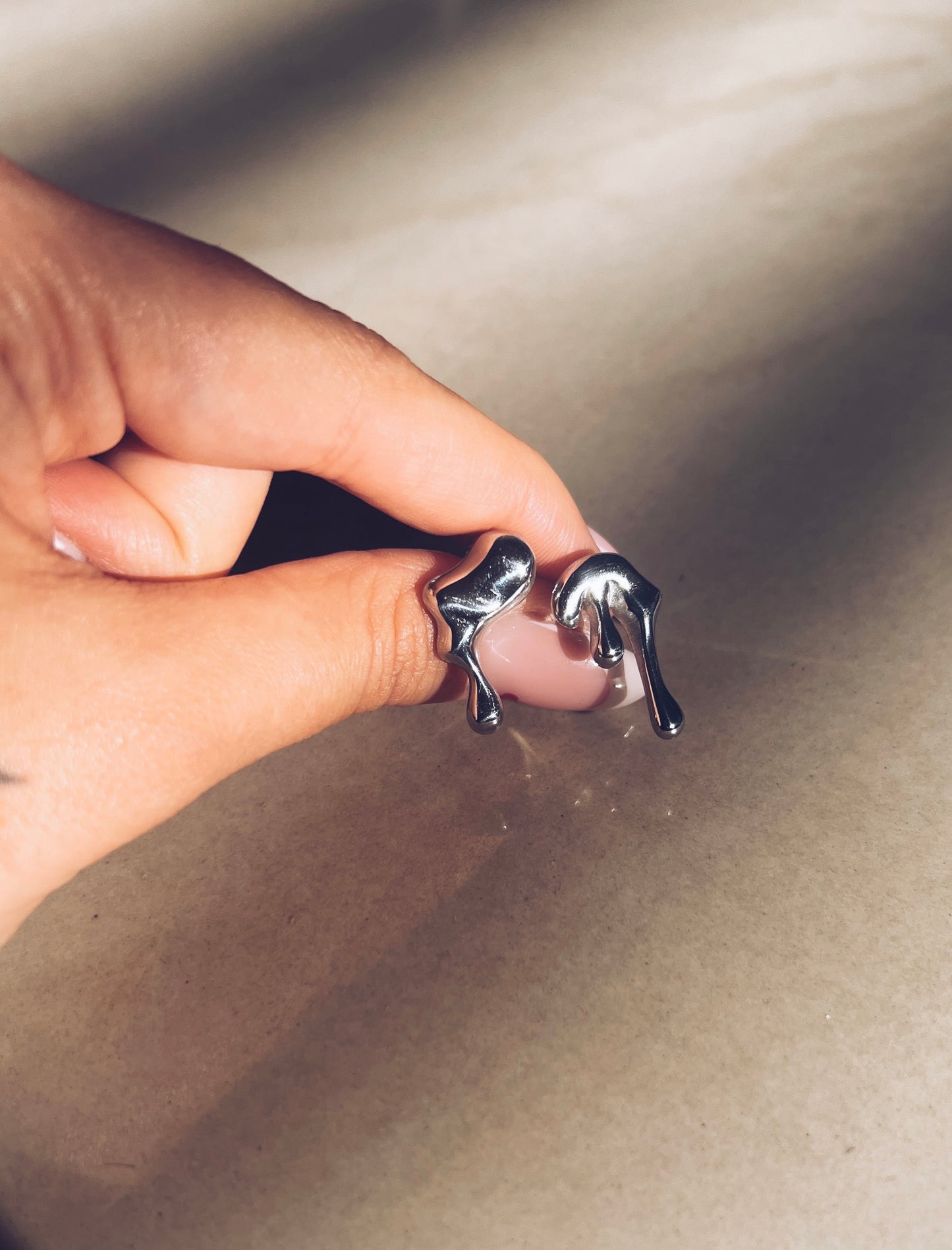 "AMY" earrings | עגילי ״איימי״