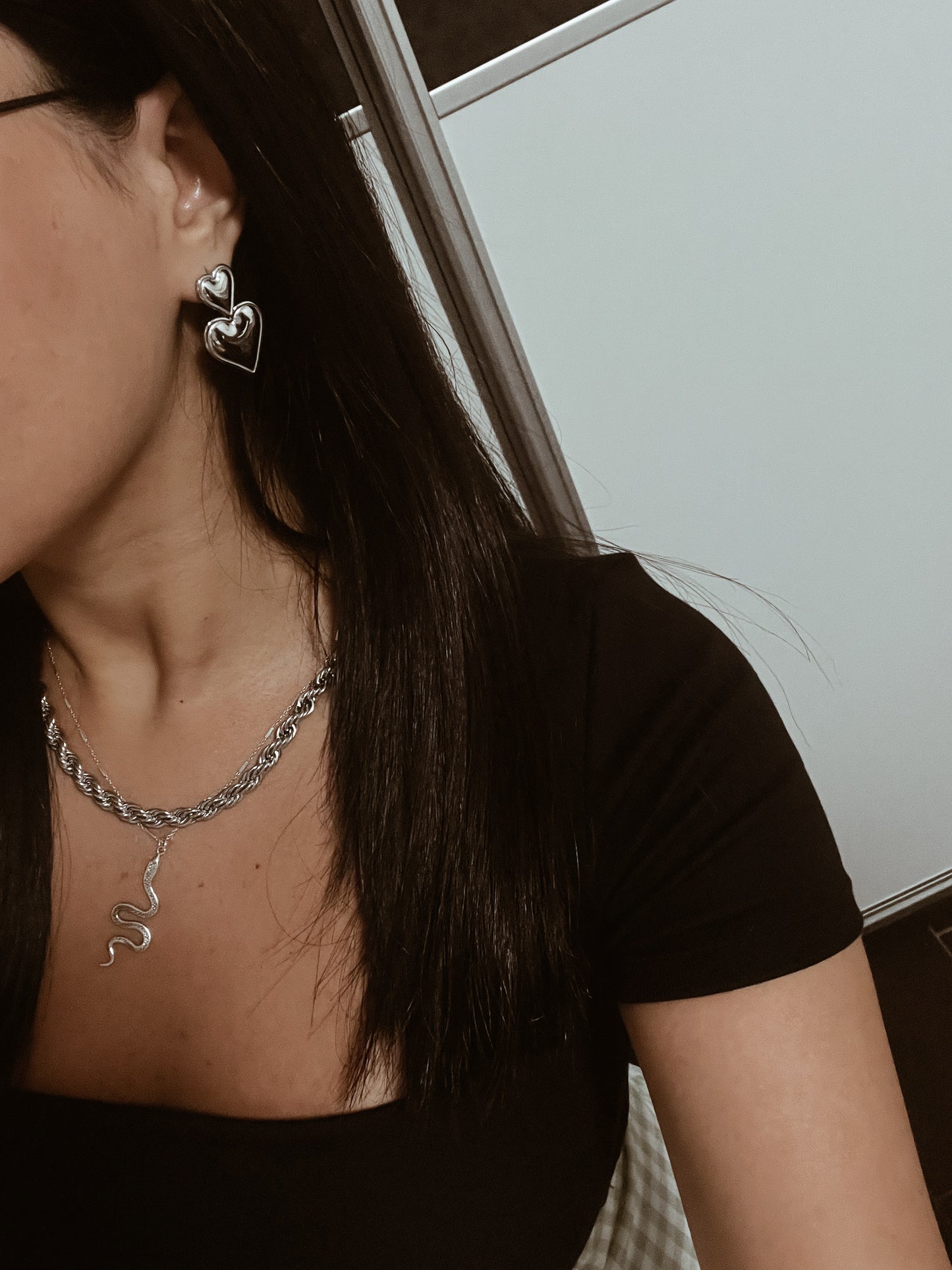 "AMOR" earrings | עגילי ״אמור״