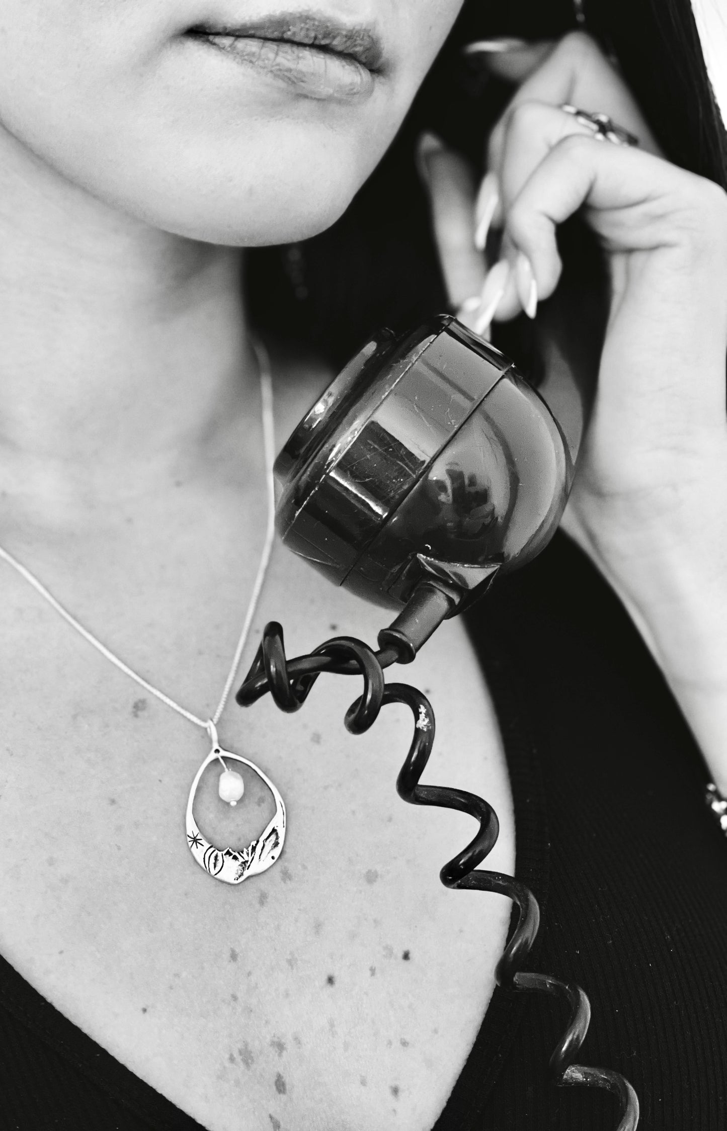 ״MOON" necklace | ״שרשרת ״מון