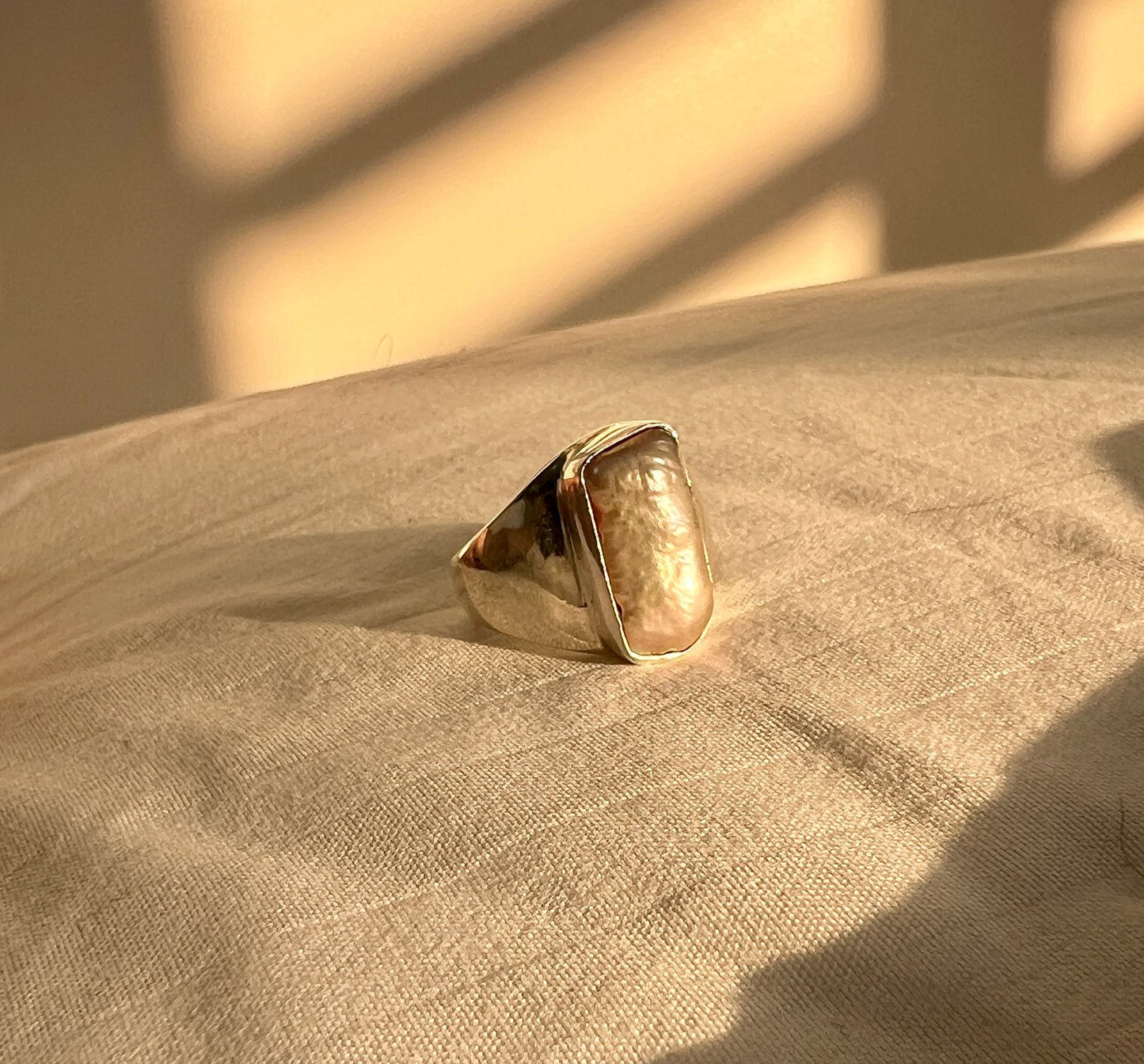 "PEARL" ring | ״טבעת ״פנינה