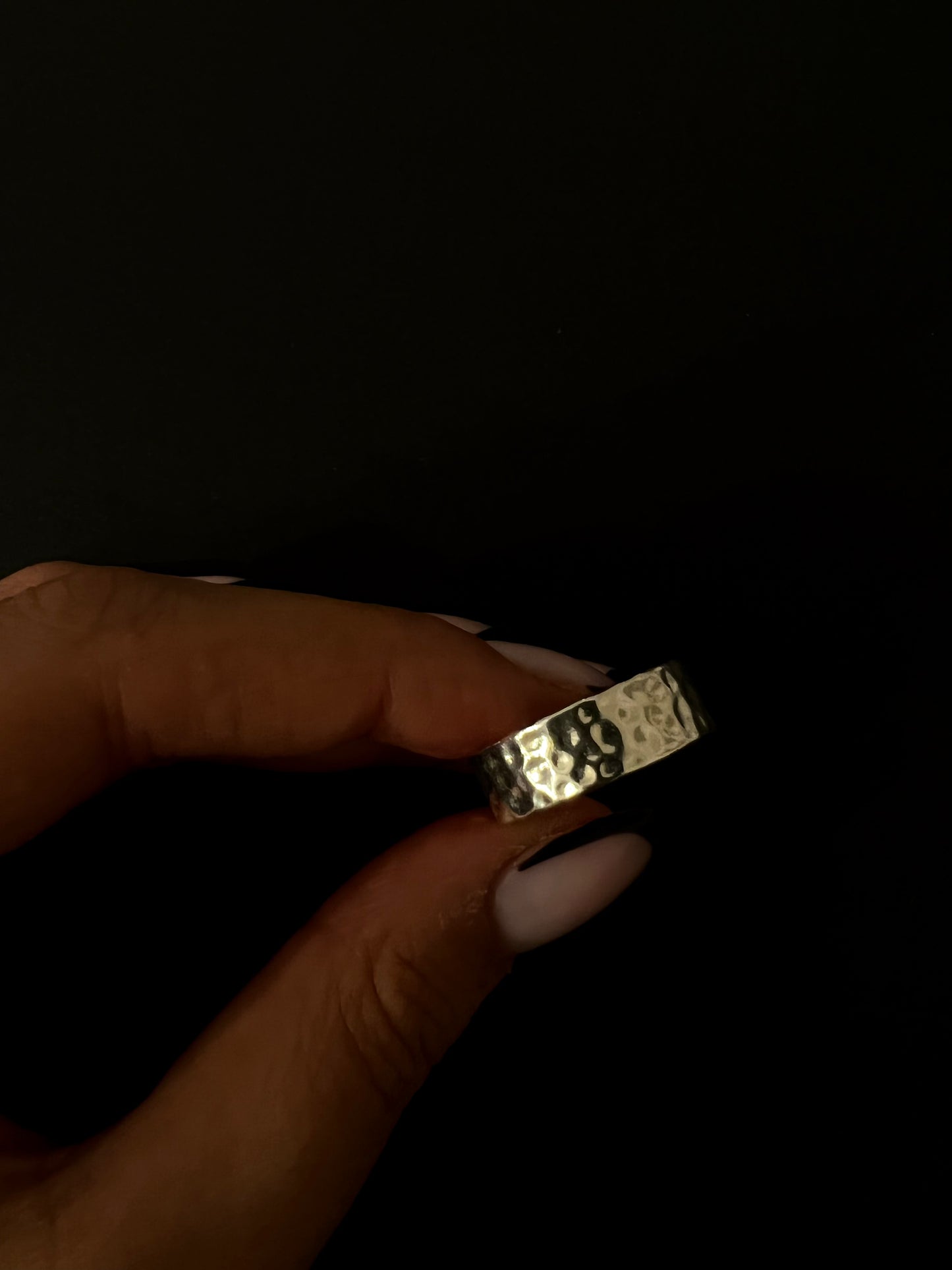 "LIV" ring | טבעת ״ליב״