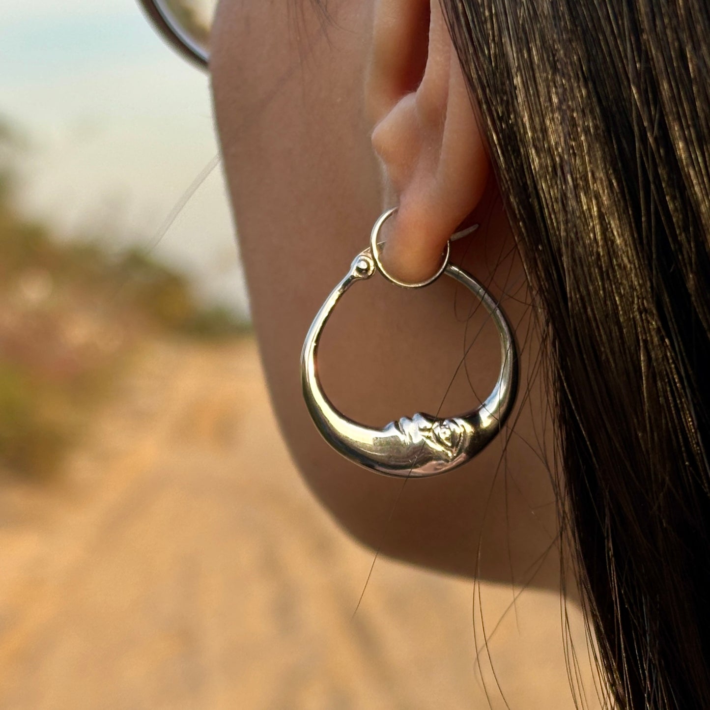עגילי ״מון״ | "MOON" earrings