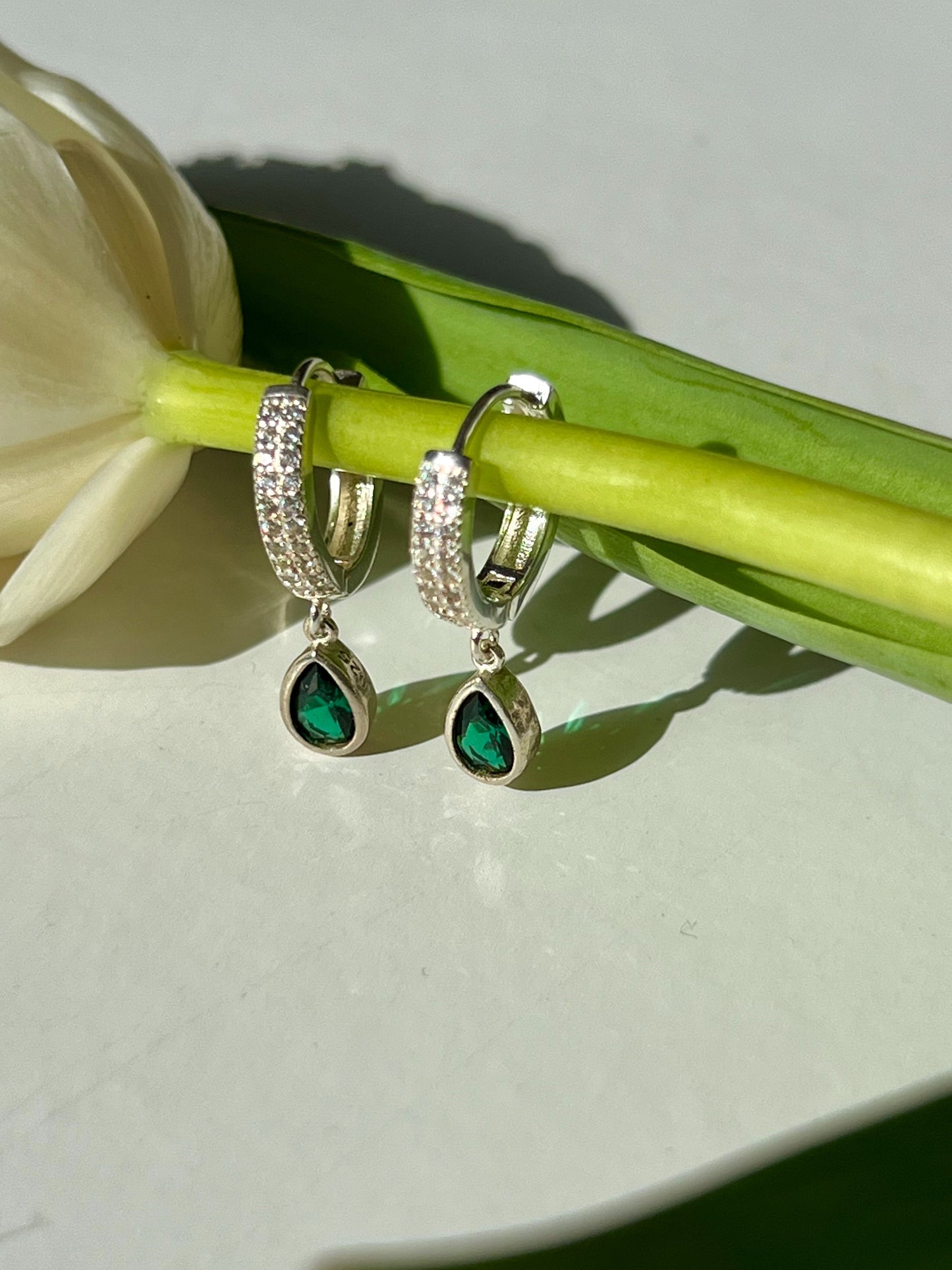 "TULIP" earrings | עגילי ״טוליפ״