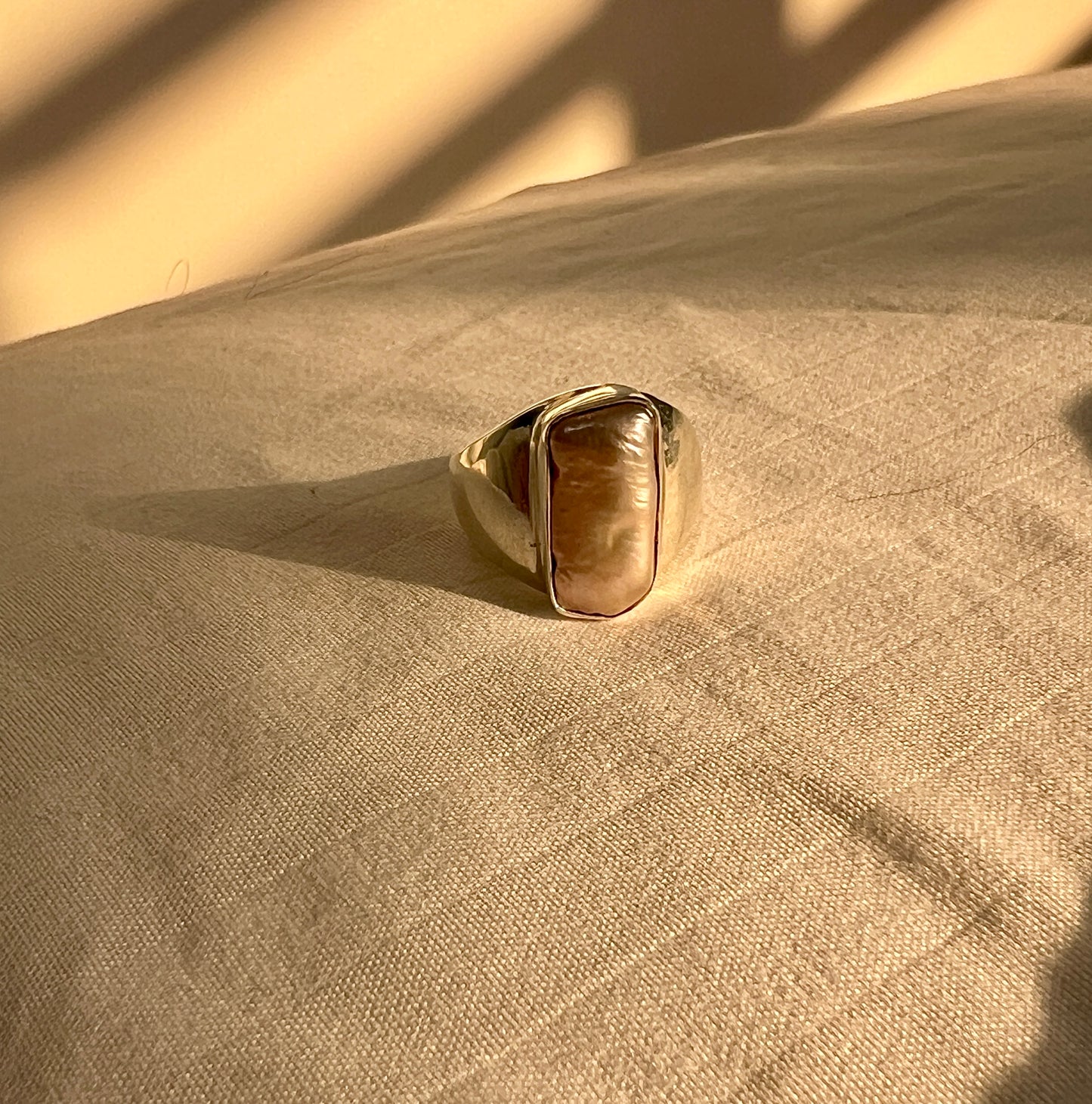 "PEARL" ring | ״טבעת ״פנינה