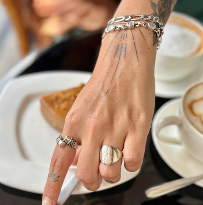 "PEARL" ring | ״טבעת ״פנינה